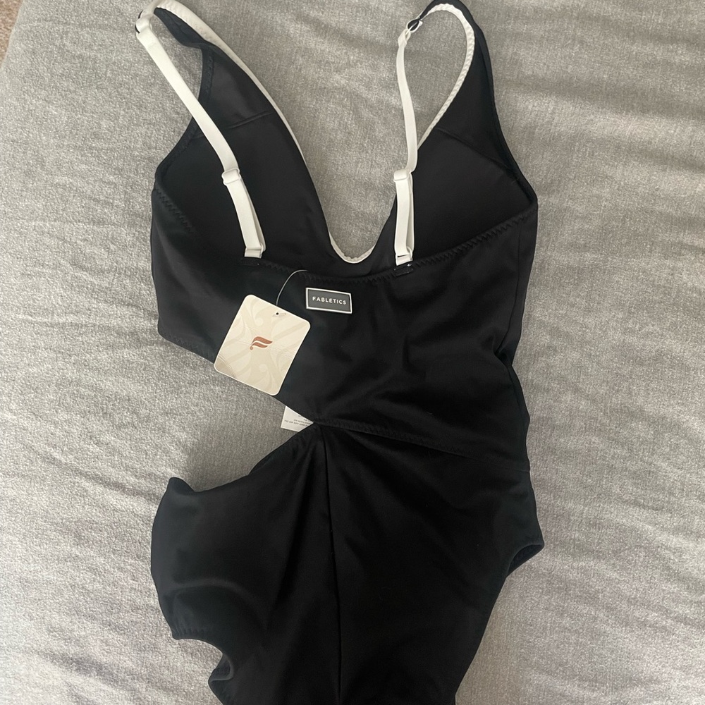SWIMSUIT | S | FABLETICS - Picture 2 of 4